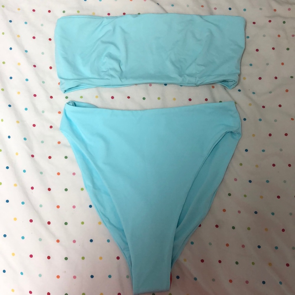 437 Aubrey swimwear